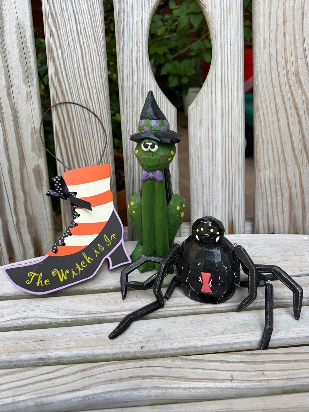 Halloween Decor set of 3!